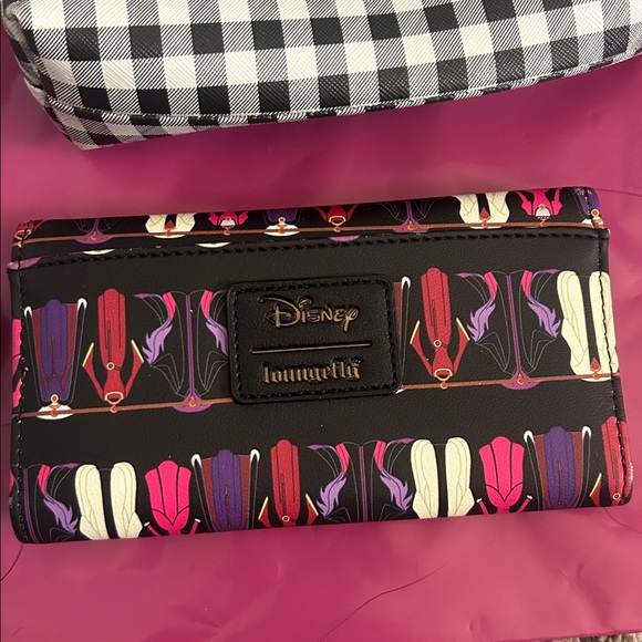 Lot of 9 wallets **read description - Picture 3 of 8